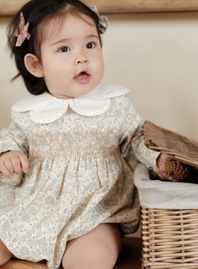 three sailors纯棉碎花手工打揽连体长袖爬服秋季0-3周岁女宝礼服