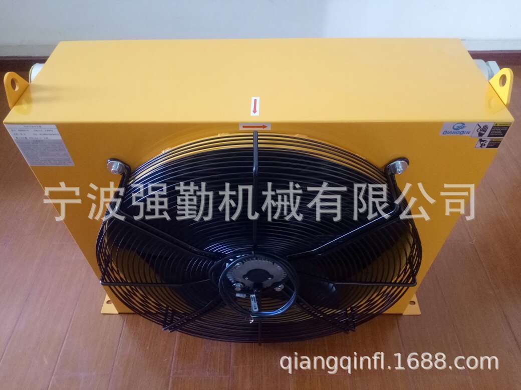 厂家直销AH1680LT-350L/MIN冷却器板式散热器空气冷却器