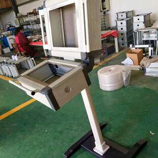 生产55*80触摸屏悬臂操作箱数控触摸屏控制箱机床控制箱