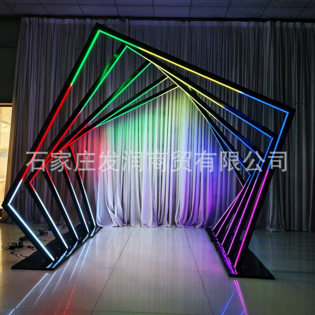 LED网红造型走廊景区户外几何拱门灯婚庆派对节日背景拱门装饰