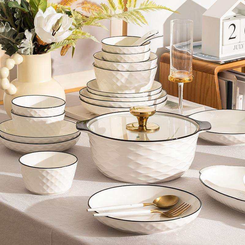 碗碟套装家用简约现代网红餐具套装陶瓷盘子2022新款乔迁碗盘碗具