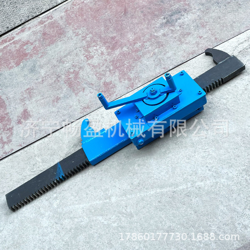 煤矿刮板输送机齿条式紧链器