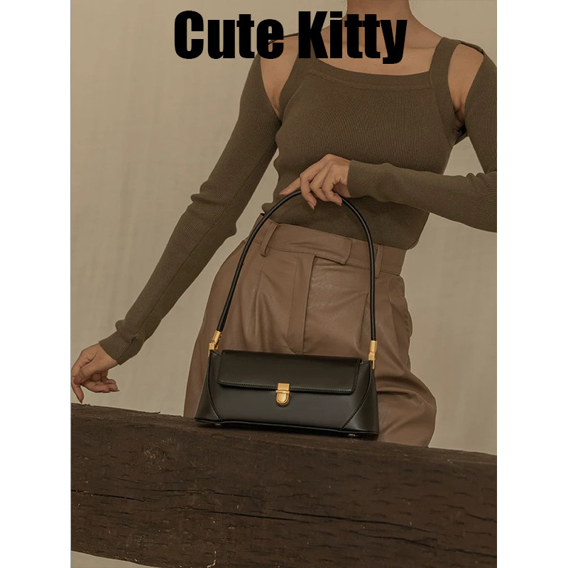 ���ϼ���CuteKittyѧԺ��Ů����С�ڵ������ذ��ٴ�ͨ��С����D