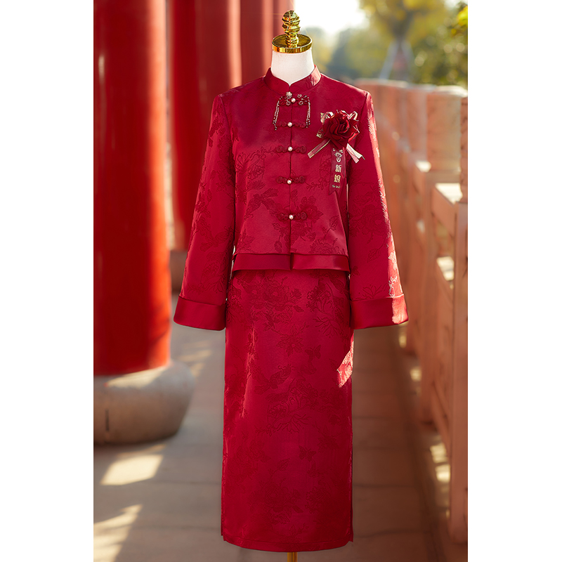 新中式红色长袖旗袍套装女立领