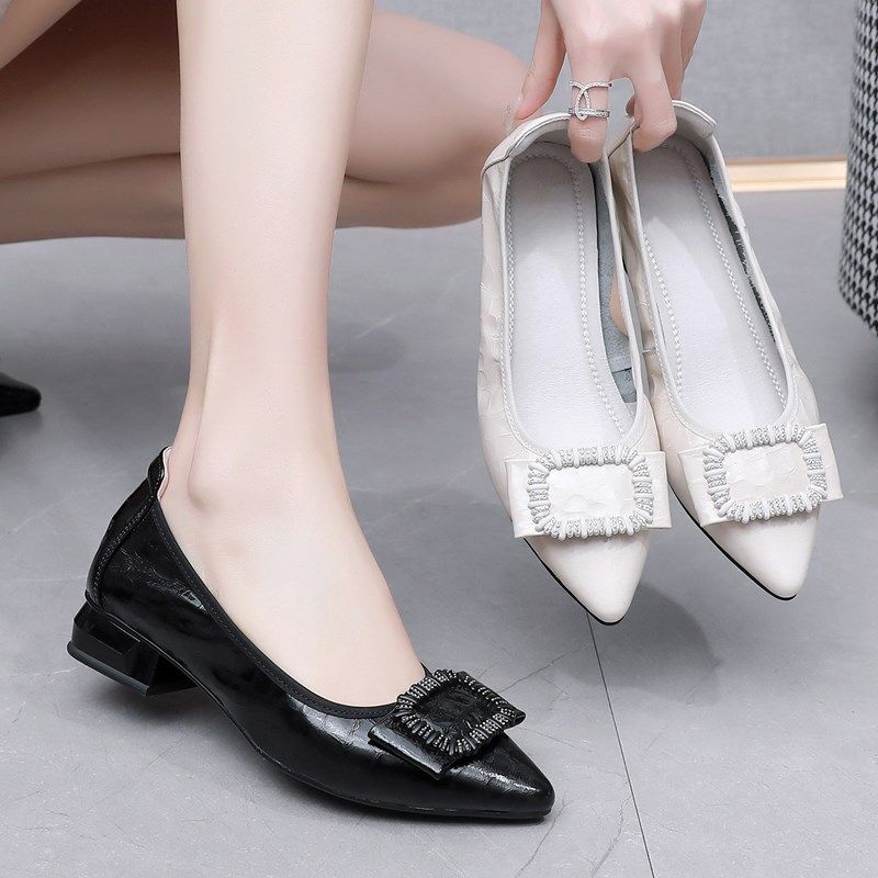 春秋季新款漆皮单鞋女p尖头浅口百搭软底妈妈鞋中跟豆豆鞋软皮瓢,女鞋,浅口单鞋,淘宝优惠券,粉丝福利购,淘宝优惠卷