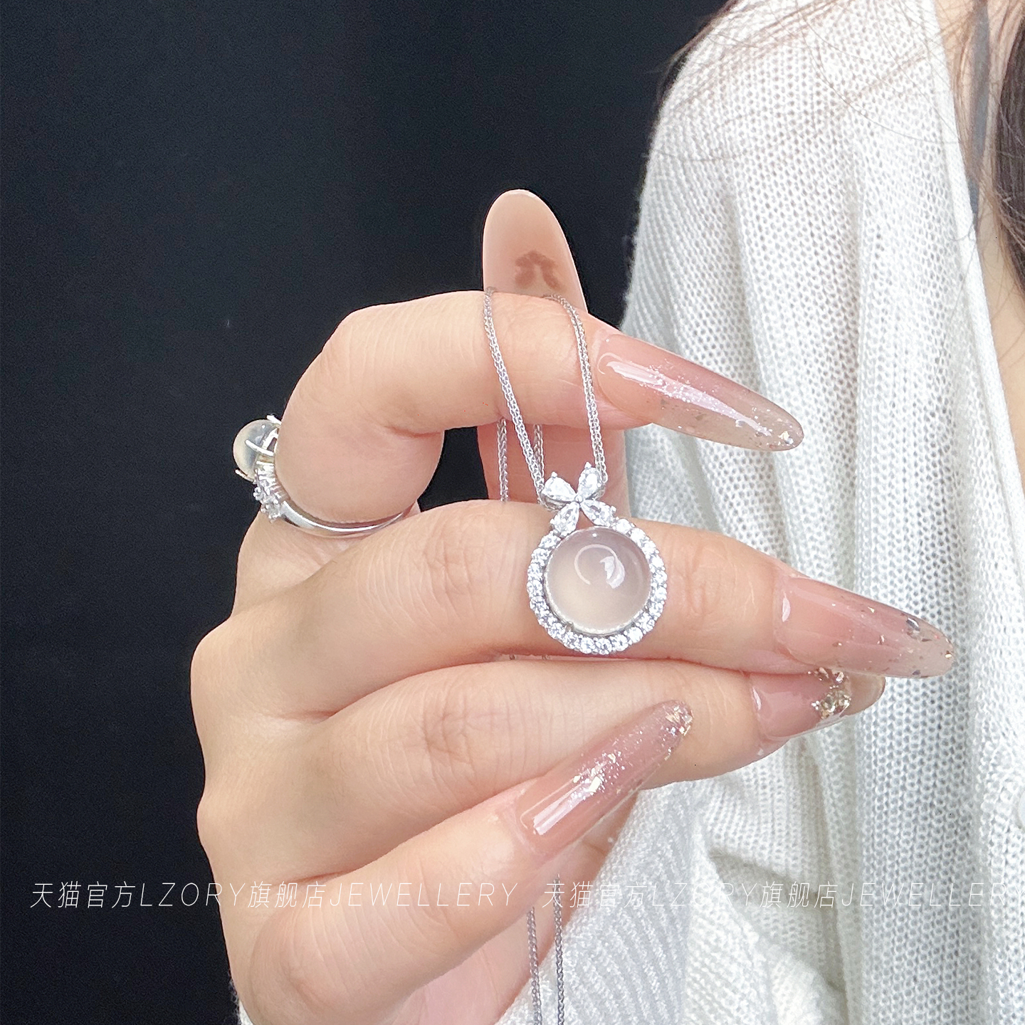 蝴蝶结玉髓项链女S925银