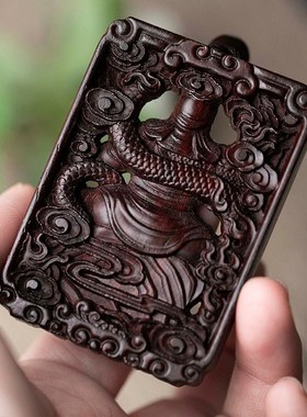紫檀木雕刻御龙关公毛衣链镂空端坐关爷木牌随身项链吊坠挂件饰品