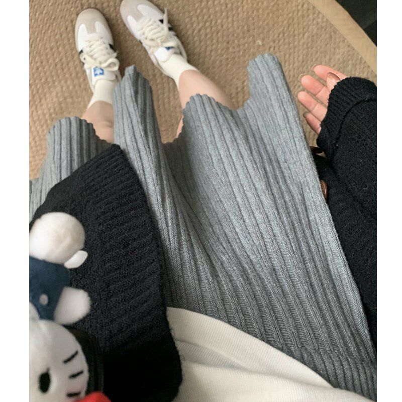 孕妇针织百褶半身裙秋冬外穿时尚A字包臀减龄学院风短裙产后可穿