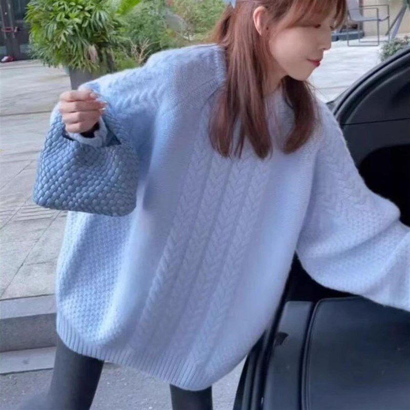 蓝色奶呼呼麻花软糯慵懒风毛衣女秋冬季外穿加厚宽松中长款针织衫