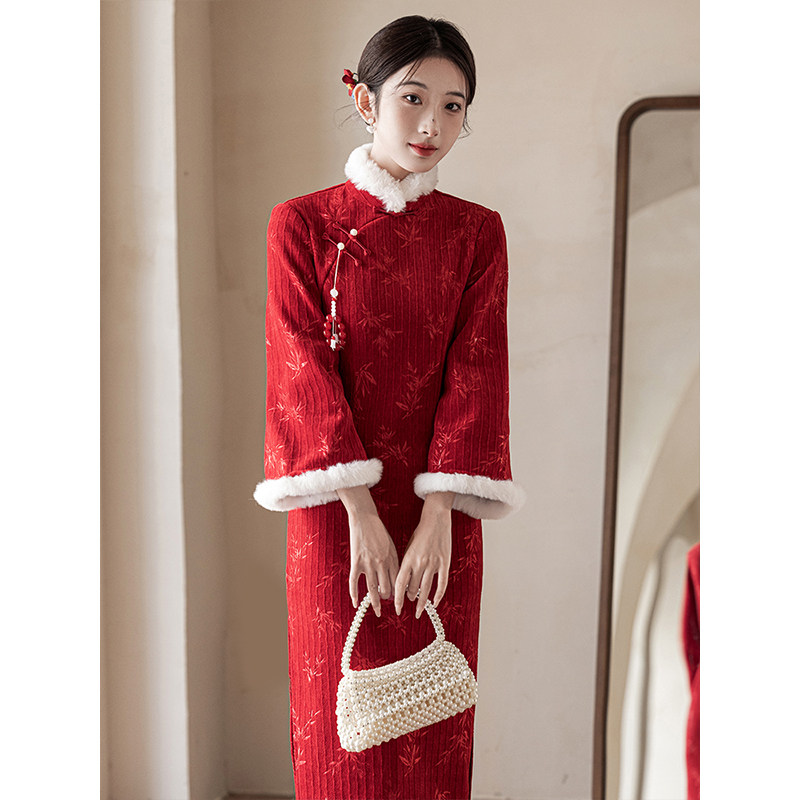新中式旗袍敬酒服冬季加绒加厚红色提花倒大袖新娘订婚礼服小个子