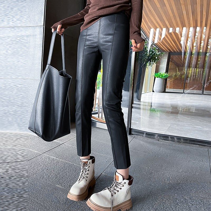 皮裤女2023秋冬新款pu哑光紧身九分裤高腰显瘦小脚裤黑色洋气裤子,女装/女士精品,休闲裤,淘宝优惠券,粉丝福利购,淘宝优惠卷