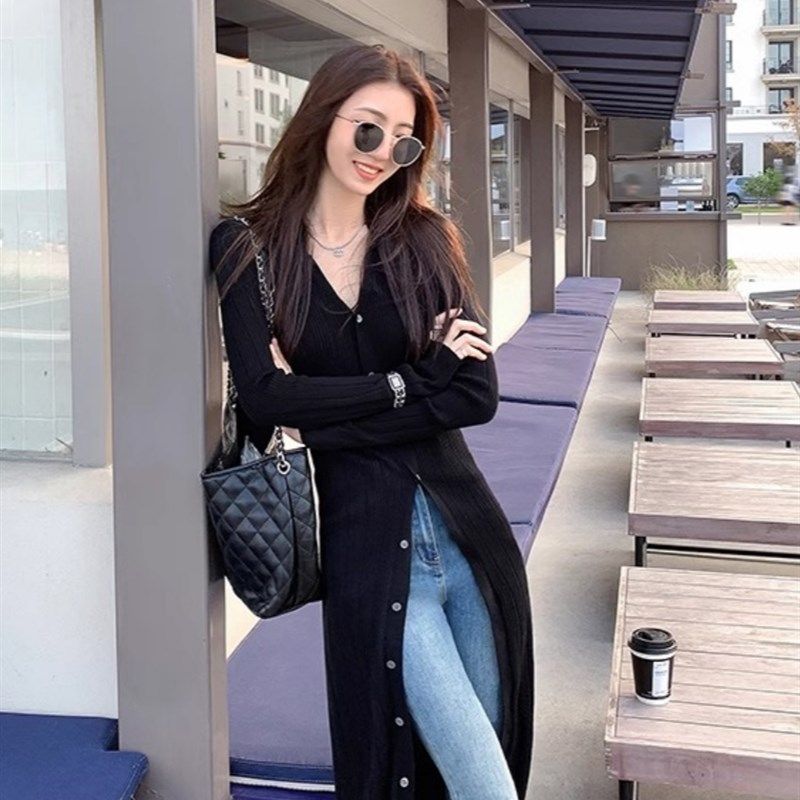 韩版黑色V领中长款针织开衫女秋冬外搭大衣修身显瘦气质过膝外套