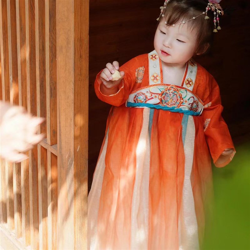 女童汉服高端宫廷国风公主连衣裙唐朝齐胸襦裙春夏女宝长袖南瓜色