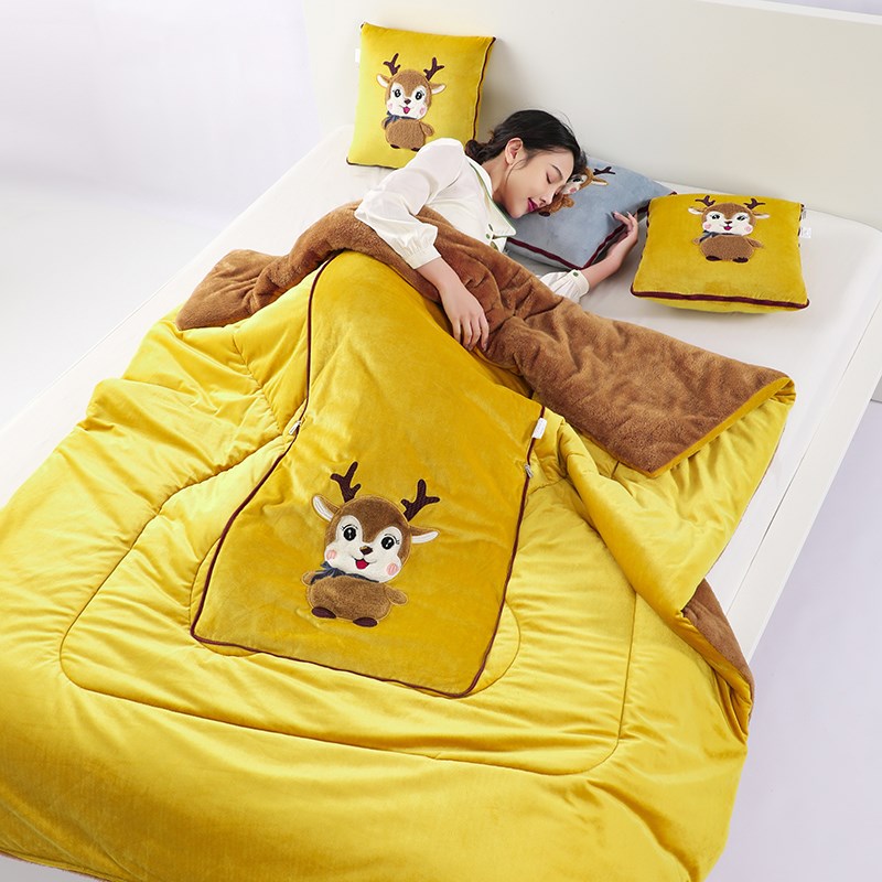 抱枕被子两用冬季加厚水晶绒午睡枕头汽车载内靠枕办公室二合一