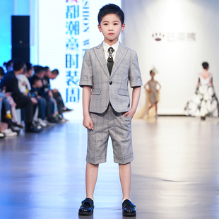 儿童西装套装男童小西服模特走秀夏季帅气花童礼服男主持人演出服