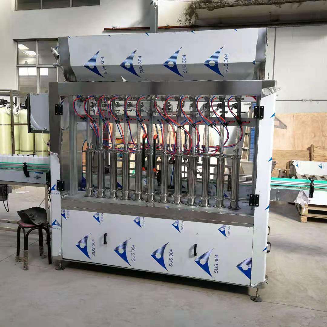 车用尿素防冻液灌装机 玻璃水液体料灌装机 全自动液体灌装机