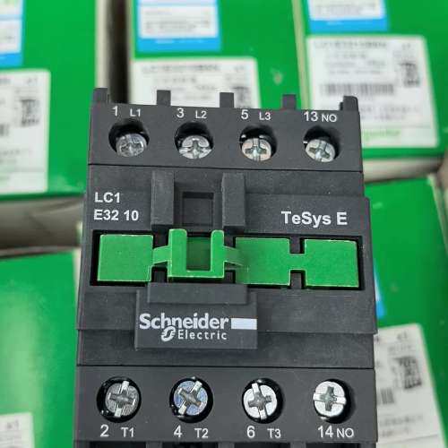 议价交流接触器LC1E3210B6N