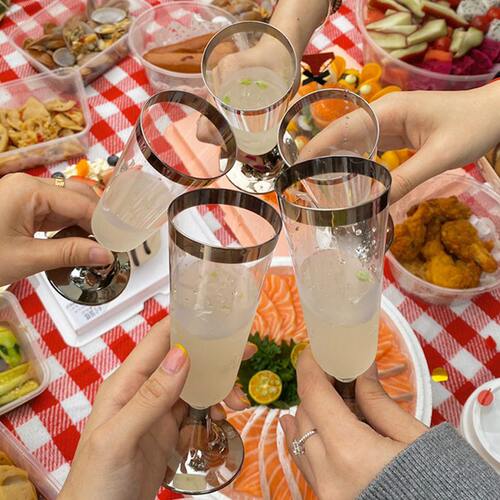 甄选一次性香槟杯 鸡尾酒杯塑料水杯野餐聚会派对酒店西餐婚宴脚