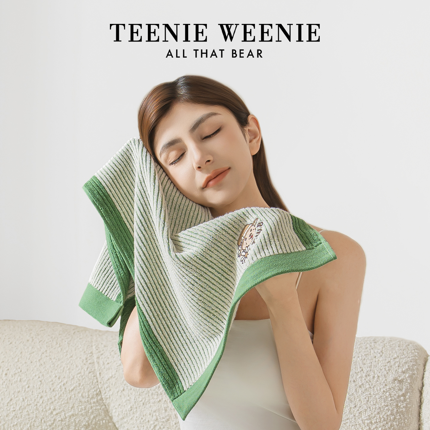 【胡可直播间】TeenieWeenie小熊刺绣竖条纯棉浴巾新款纯棉毛巾女