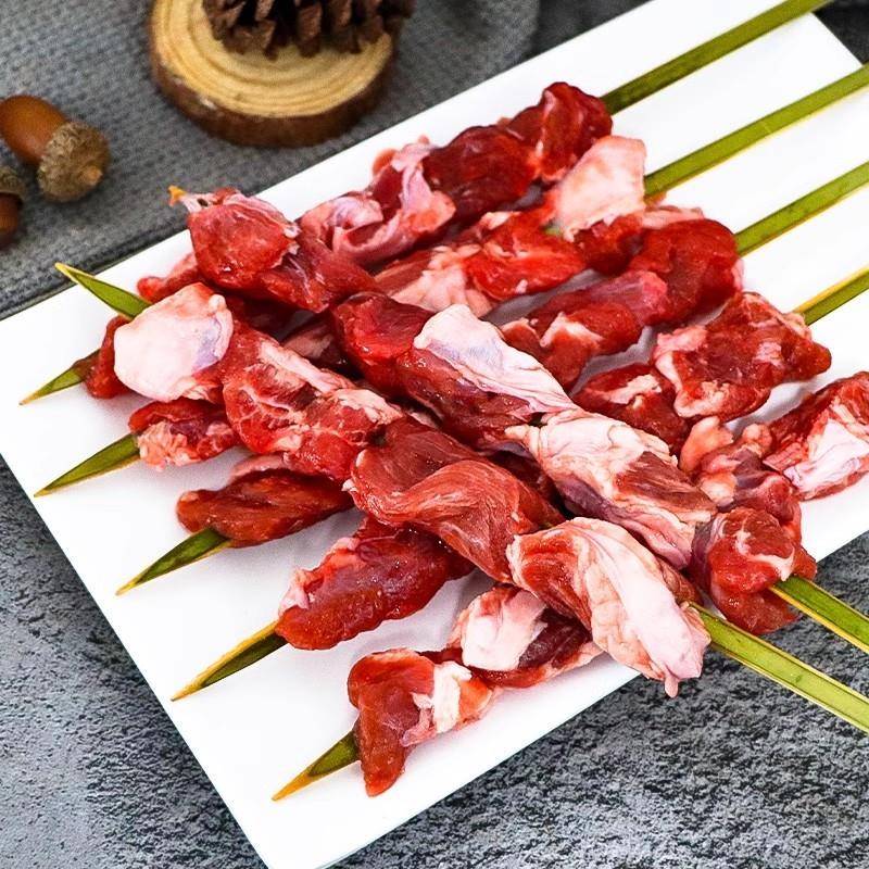 新货东北大油边猪油边肉串商用护心肉猪肉串油筋肉串烧烤食材大串