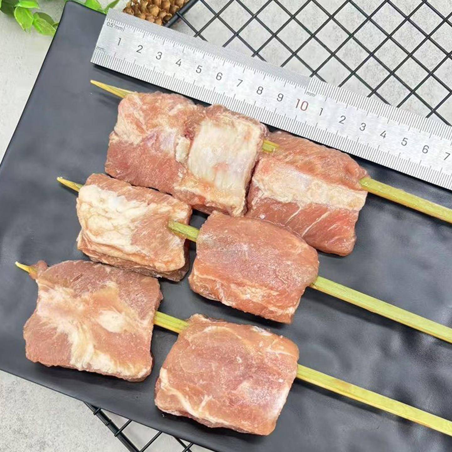 新货排骨串商用冷冻半成品烧烤油炸食材猪肋排中段猪小排寸排精排