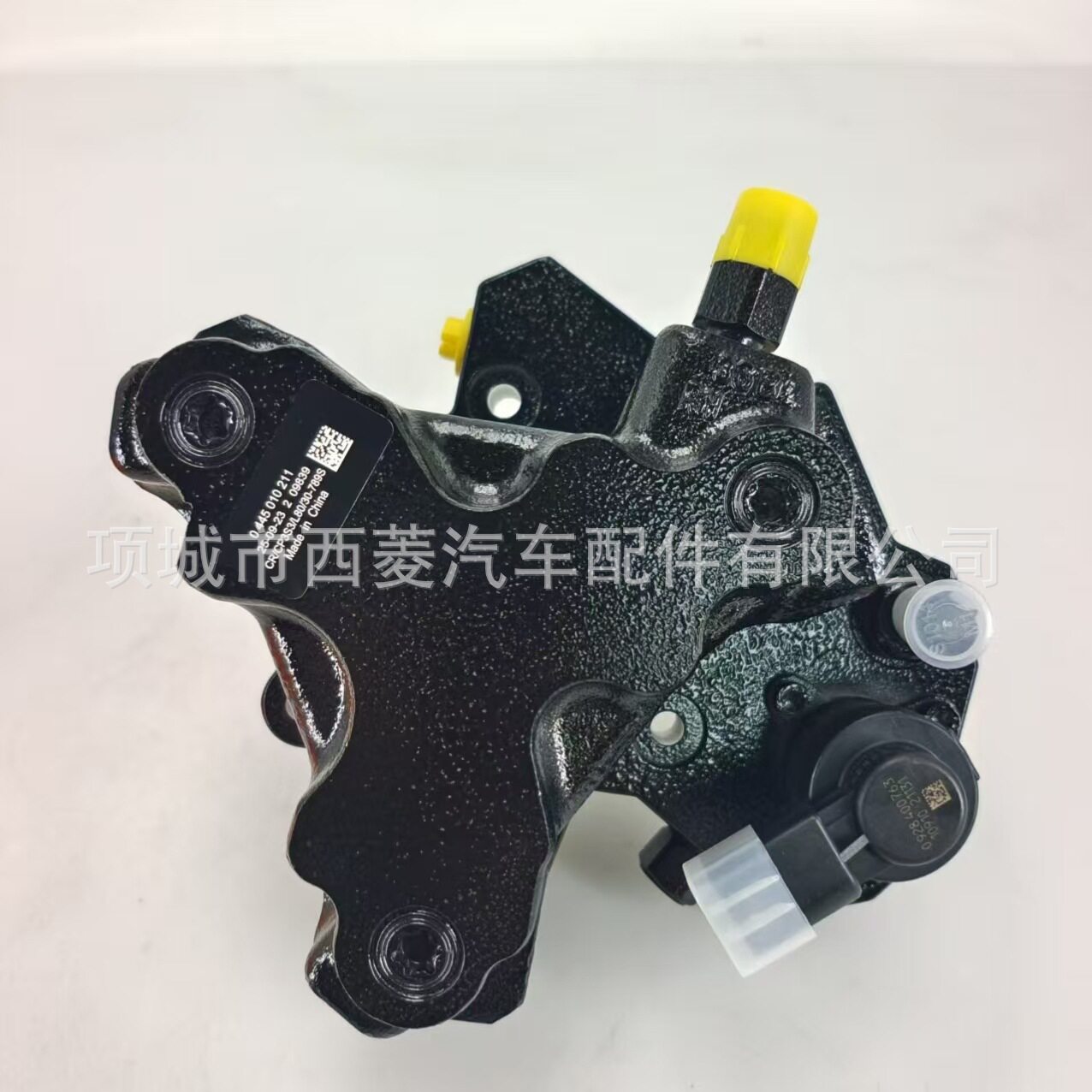 奔驰OM642发动机燃油泵