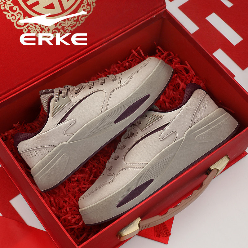 玩酷4鸿星尔克女鞋2026春季新款鞋子学生运动鞋软底轻便防滑板鞋