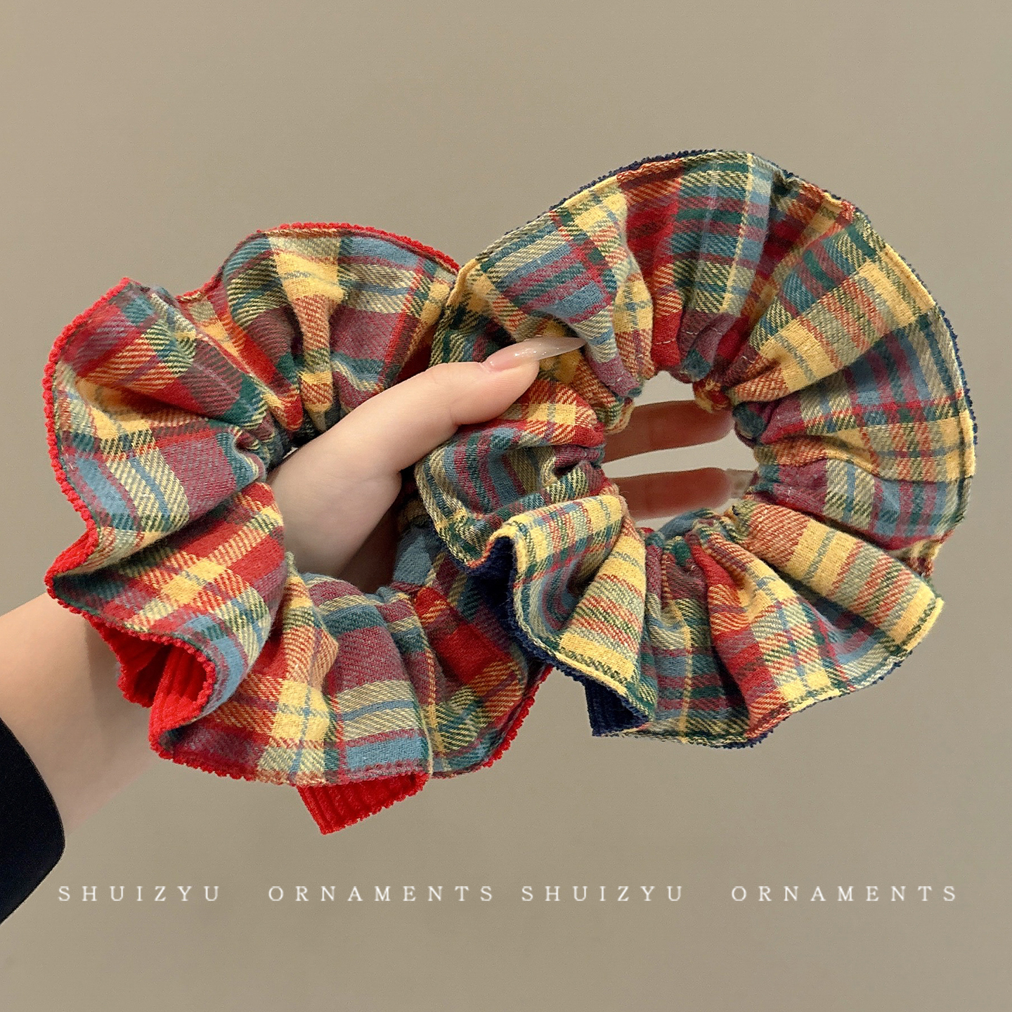 秋冬彩色格子大肠发圈女2026新款超大发绳皮筋扎头发高弹复古头饰