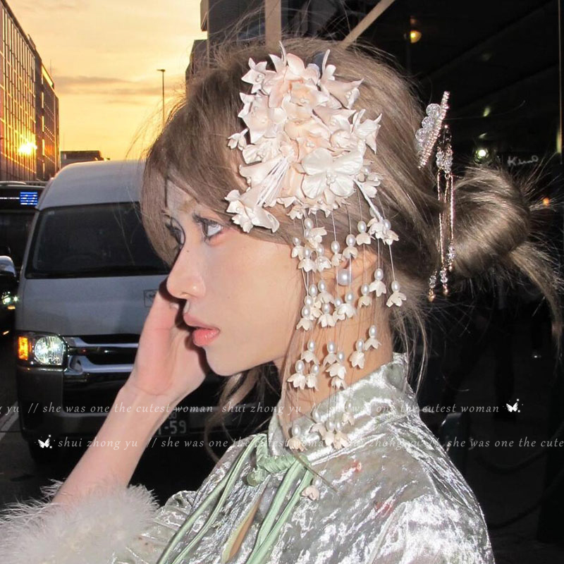 新中式古风仿真铃兰花朵发夹女森系氛围感超仙流苏侧边夹盘发头饰