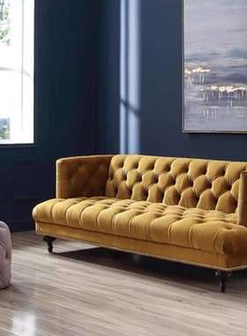法式复古民宿三人沙发姜黄色丝绒小户型客厅美式拉扣布艺三人沙发