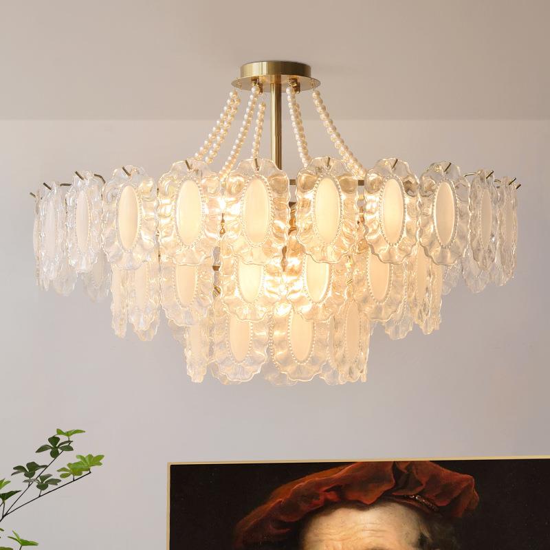 奶油风2023年新款法式轻奢客厅吊灯现代简约圆片裙边水晶主卧灯具