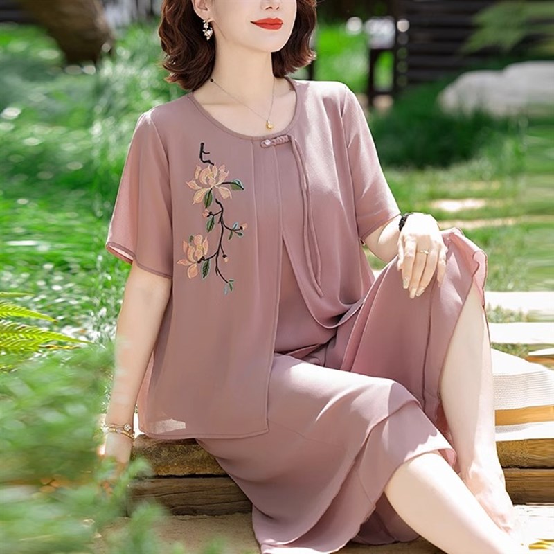 中年妈妈夏装套装中老年人女夏季雪纺小衫短袖上衣服裙裤两件套