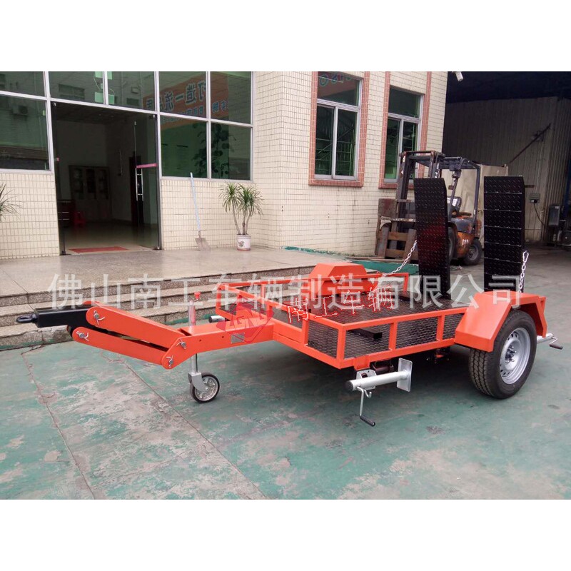 1.3吨机器人用ATV平板工具小拖车