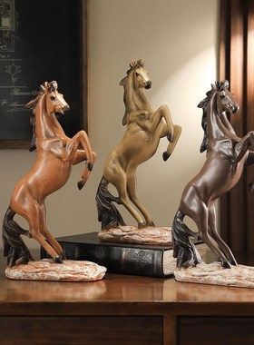 酒柜装饰品电视柜摆件轻奢高档客厅摆件马到成功大气摆设工艺品