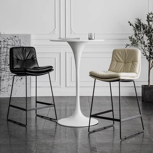 北欧靠背皮吧椅家用轻奢铁艺网红高脚凳皮咖啡厅酒吧前台接待椅