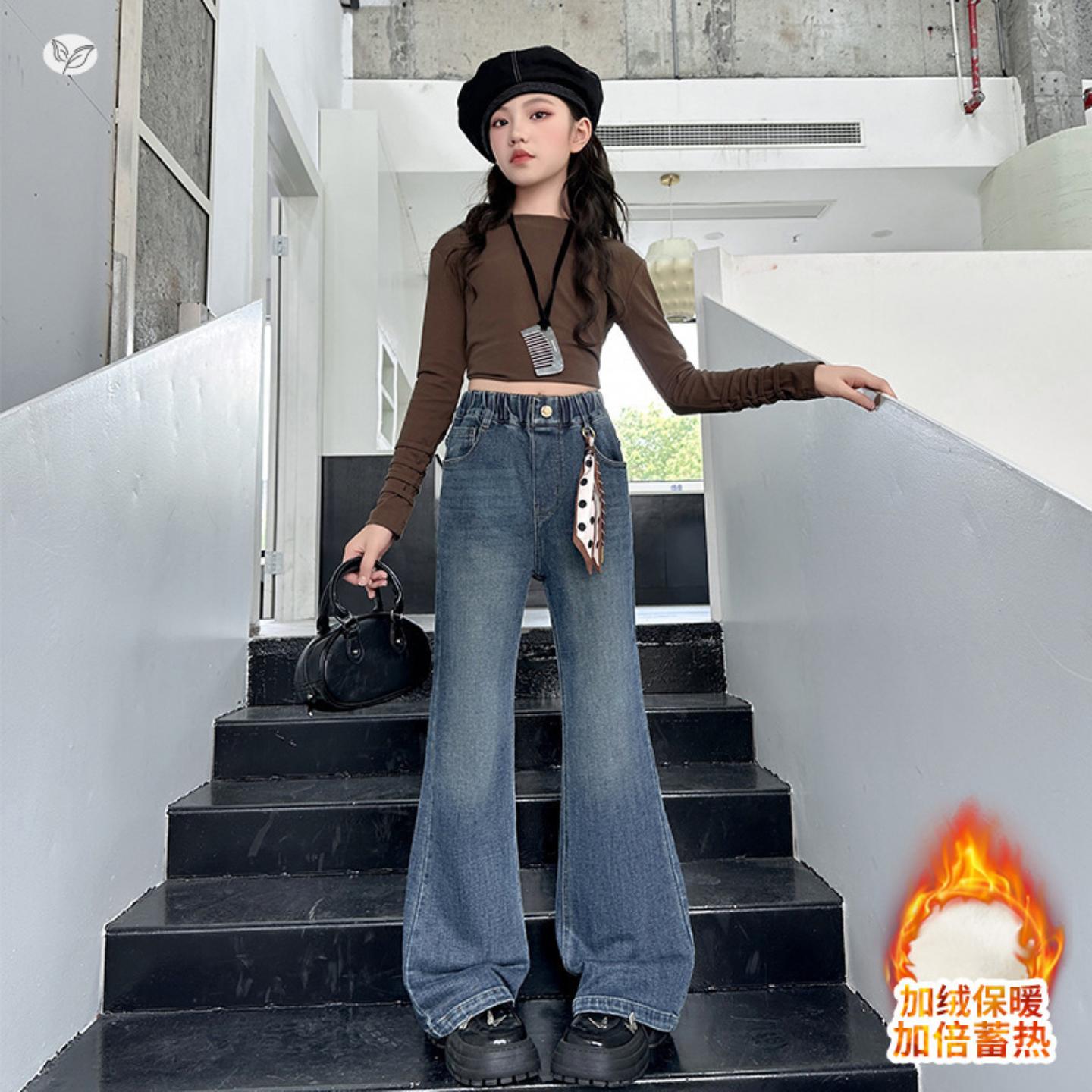 女童刺绣卡通牛仔喇叭裤