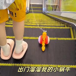 新款网红牵绳蜗牛儿童发光拉绳拖动的牵引纤绳蜗牛玩具毛毛虫牵绳