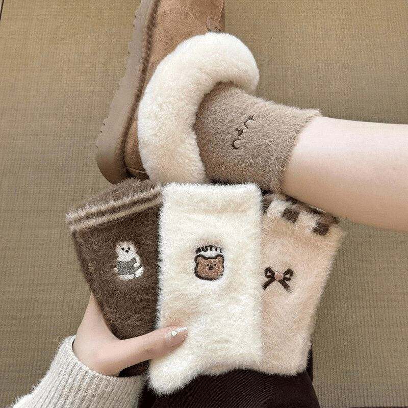 秋冬季袜子女加绒加厚居家保暖水貂绒袜卡通提花弹力好搭堆堆袜