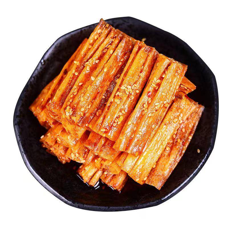 网红香辣豆皮豆卷辣条辣片麻辣豆腐干休闲零食儿时怀旧小吃大礼包