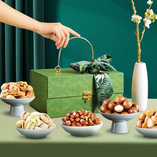 新品年货节坚果礼盒装送礼干果零食大礼包年送长辈高档新年礼品定