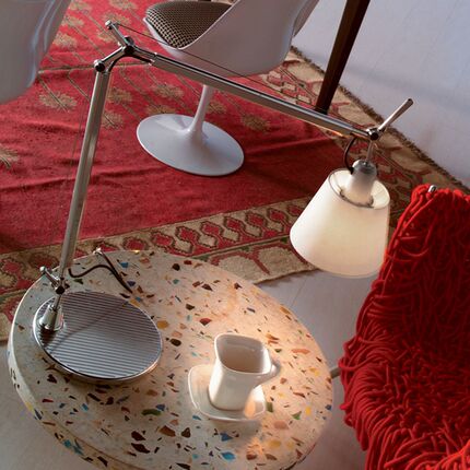 戴草帽的小女孩双臂款台灯办公室卧室书房简约现代立灯Table lamp