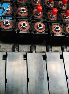 源头厂家大量库存现货供应薄型方块节省空间模具液压油缸SD80-160