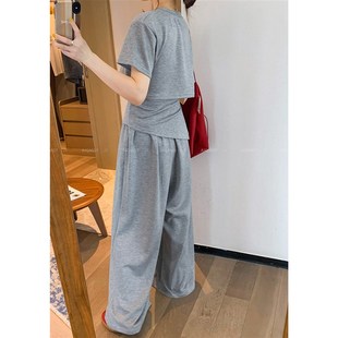 爱情魔鬼鱼 灰色套装女2025年夏季新款短款T恤设计W感阔腿裤两件