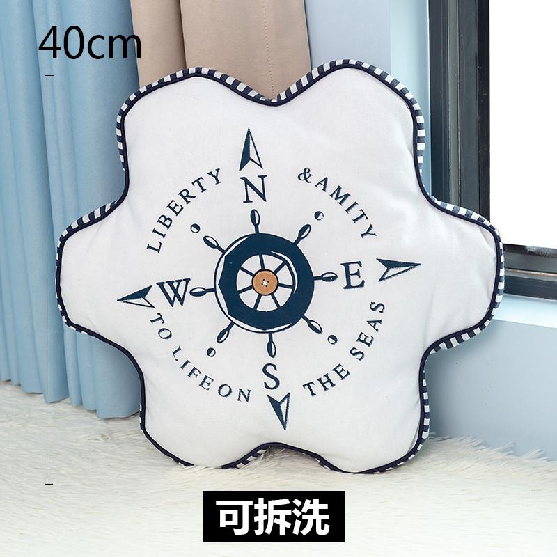 现货地中海刺绣抱枕指南针