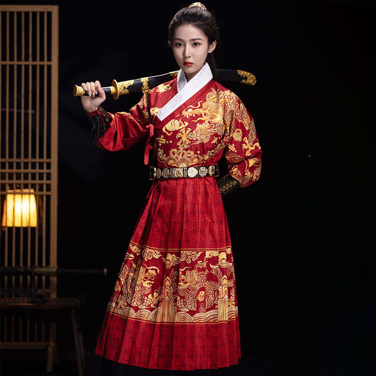 新品炎蔻明制飞鱼服锦衣卫绣春刀男女同款侠客风明朝贴里汉服曳撒