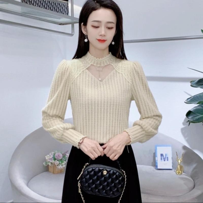 新品半高领长袖蕾丝打底衫女秋冬装新款洋气镂空加绒毛衣修身显瘦