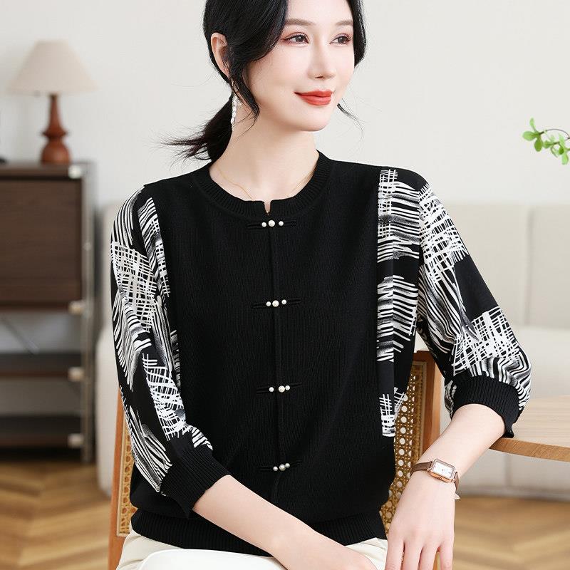 新品妈妈七分袖T恤针织小衫2026春装薄上衣中老年女士洋气打底衫