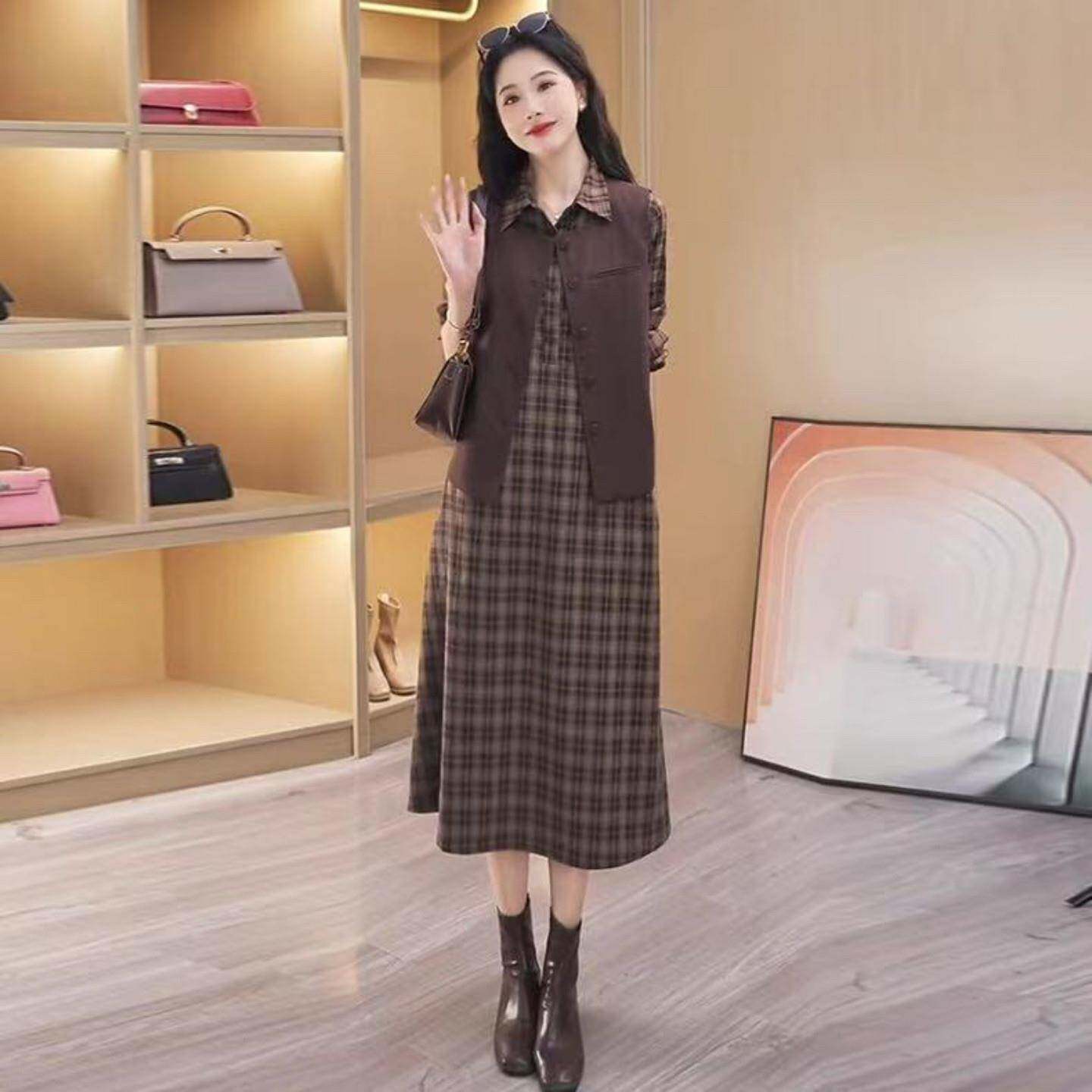 新品时尚套装裙女士秋季新款洋气减龄马甲格子连衣裙时髦中长裙两