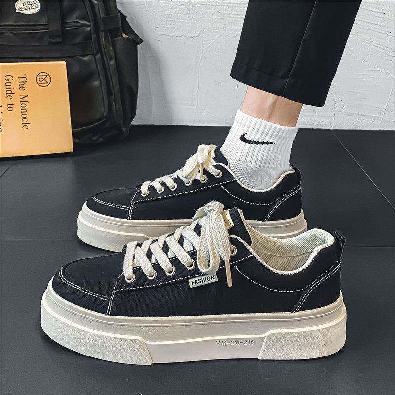 男士透气厚底帆布鞋帆布鞋男款2026新款夏季厚底透气黑色板鞋