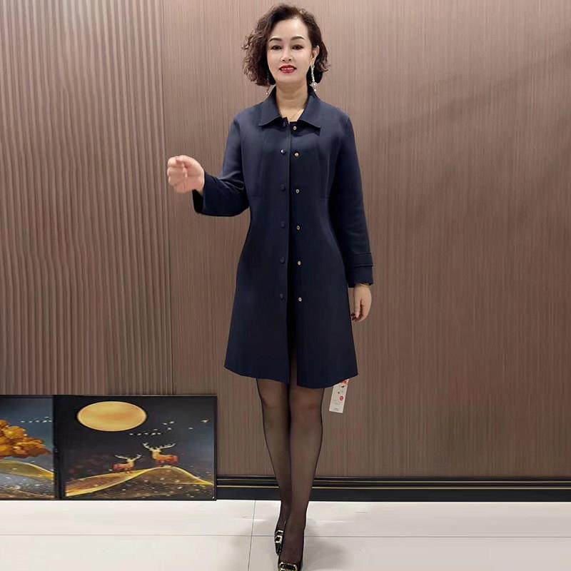 新品中年单排扣纯色风衣女2026春秋新款妈妈气质显瘦中长减龄翻领